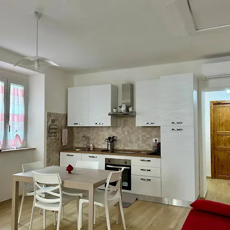 House - La Casa Di Caio